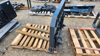 NEW New Holland double prong bale spear with Euro quick attach