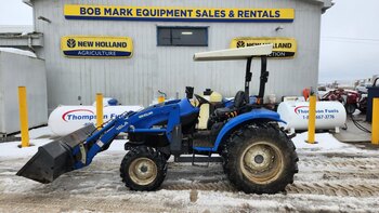 2021 Mahindra 1626 compact tractor loader backhoe