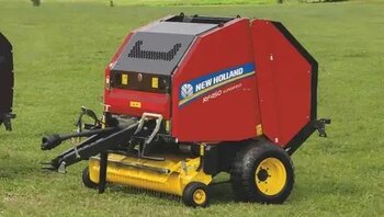 New Holland Roll Belt™ Round Balers 560