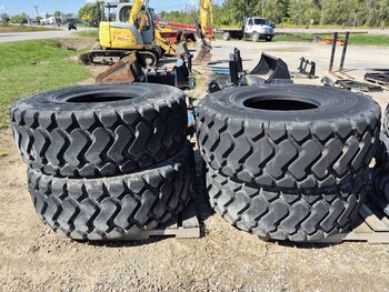 1995 John Deere 344G wheel loader