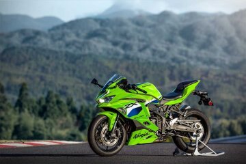rin 01 Kawasaki ZX 7R Ninja Rear Wheel Rim 17x6
