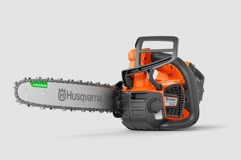 HUSQVARNA T540i XP® with battery and charger 14 SP21G, Bluetooth, Kit incl. 2 BLi200X, QC500, Gear Bag SKU: 967 86 37 03