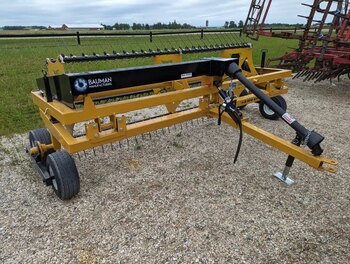 Bauman 5910 Hay Fluffer Tedder