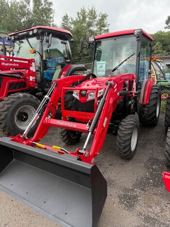 Mahindra 1120 HST