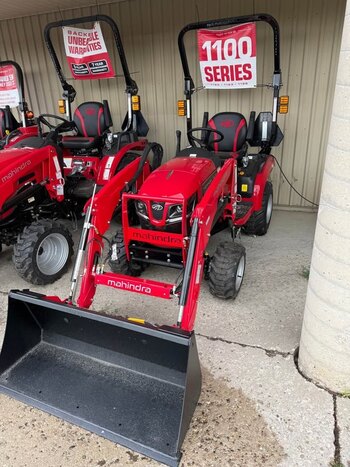 Mahindra 1120 HST