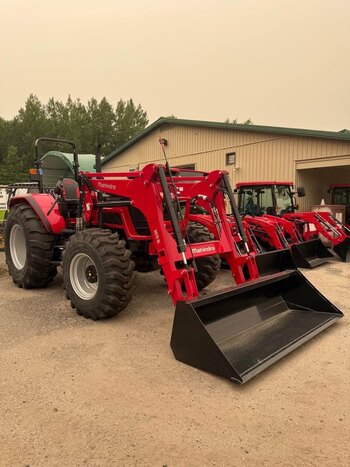 Mahindra 6075 Power Shuttle CAB With Loader