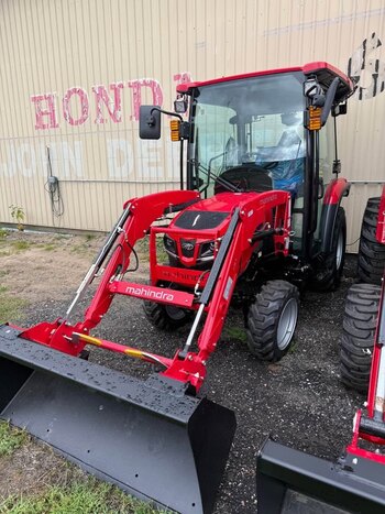 Mahindra 6075 Power Shuttle OPEN STATION With Loader