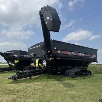 J&M RX1412 20T RIGHT HAND AUGER Grain Cart W Tracks