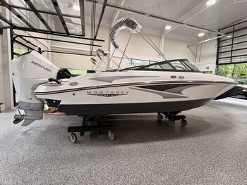 2026 Monterey M Series M 22