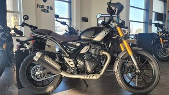 2025 Honda Pioneer 1000 5P DLX