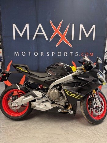 2026 Aprilia RS 660 Venom Yellow