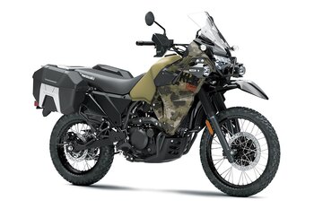 2026 Kawasaki KLR650 ADVENTURE Cypher Camo Beige (Matte) / Metallic Matte Carbon Gray