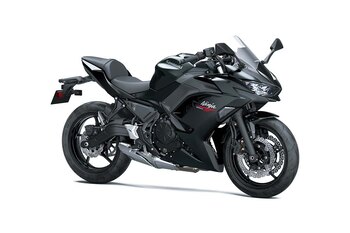2026 Kawasaki NINJA 650 Metallic Flat Spark Black / Metallic Carbon Gray