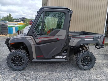 2027 Arctic Cat Prowler 800 XT Black Magic