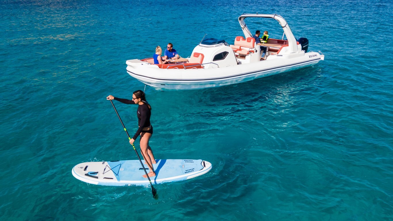 Zodiac Medline 9 engine options up to 700 HP