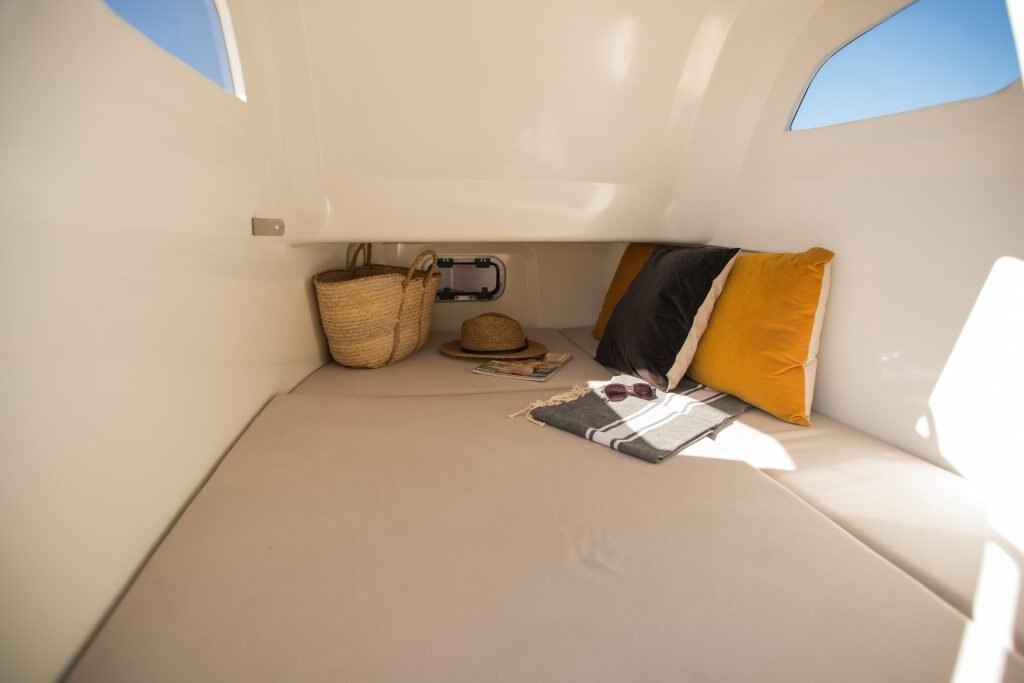 Zodiac Medline 9 engine options up to 700 HP