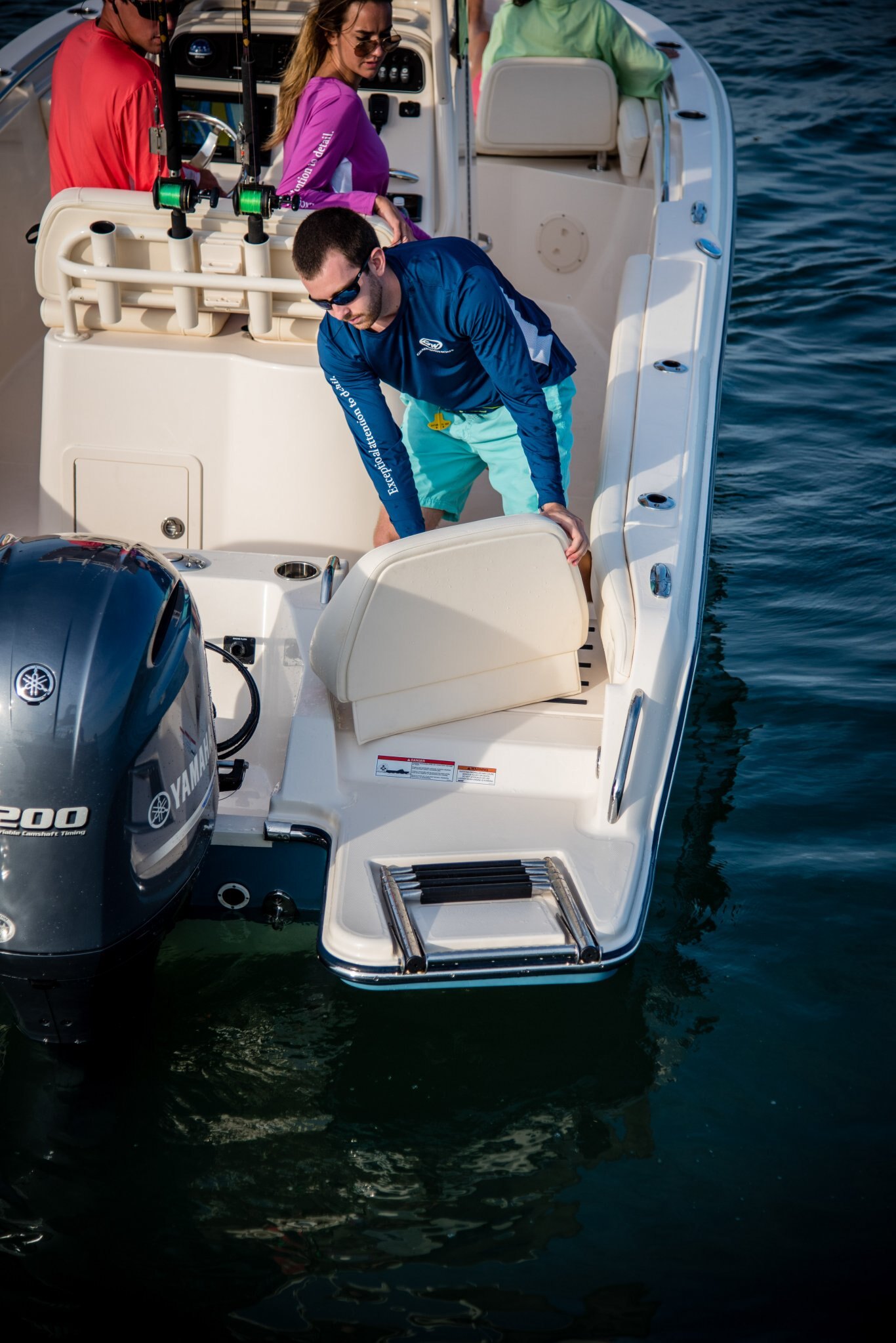 Grady White Fisherman 216