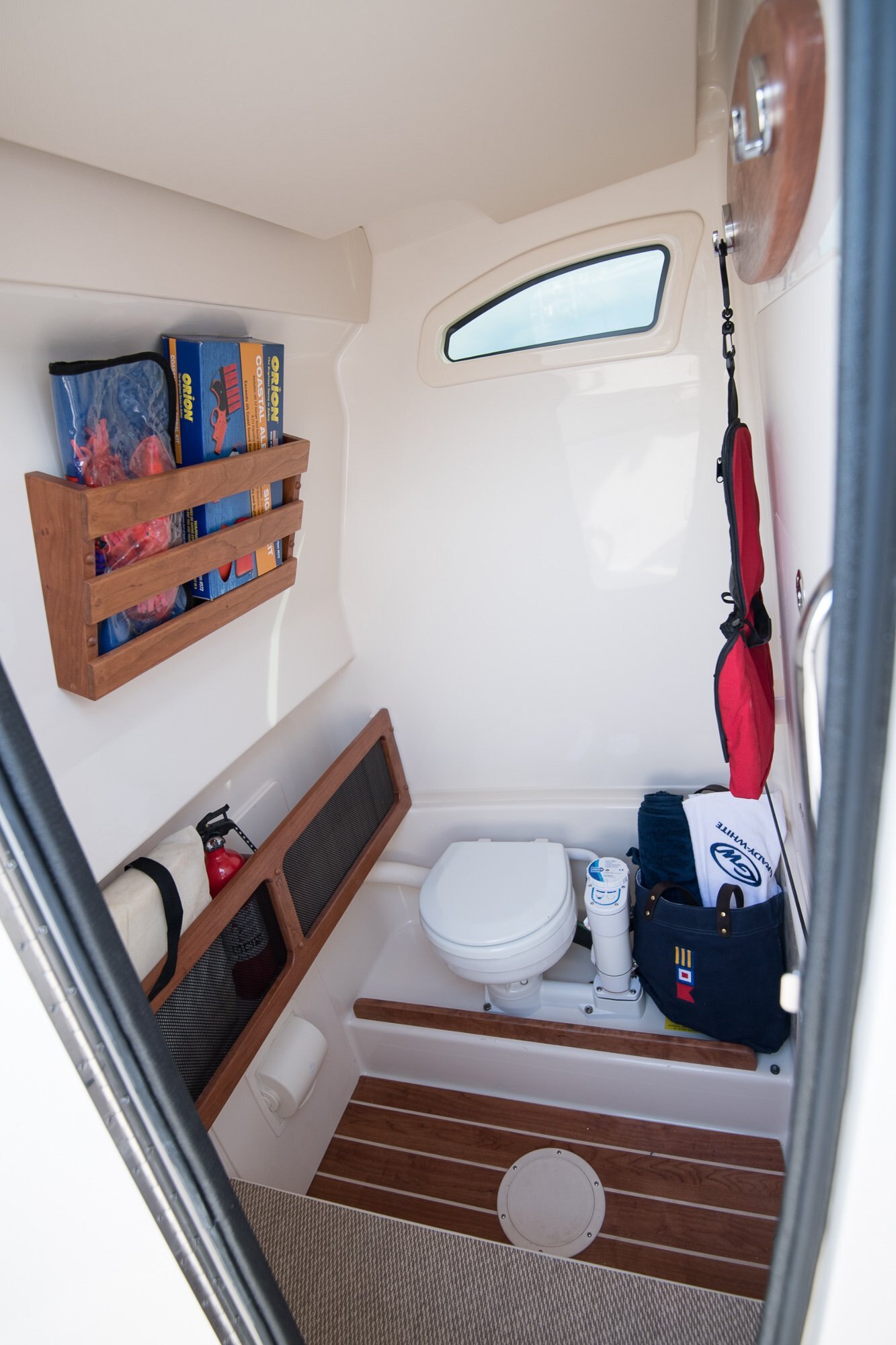 Grady White Canyon 271