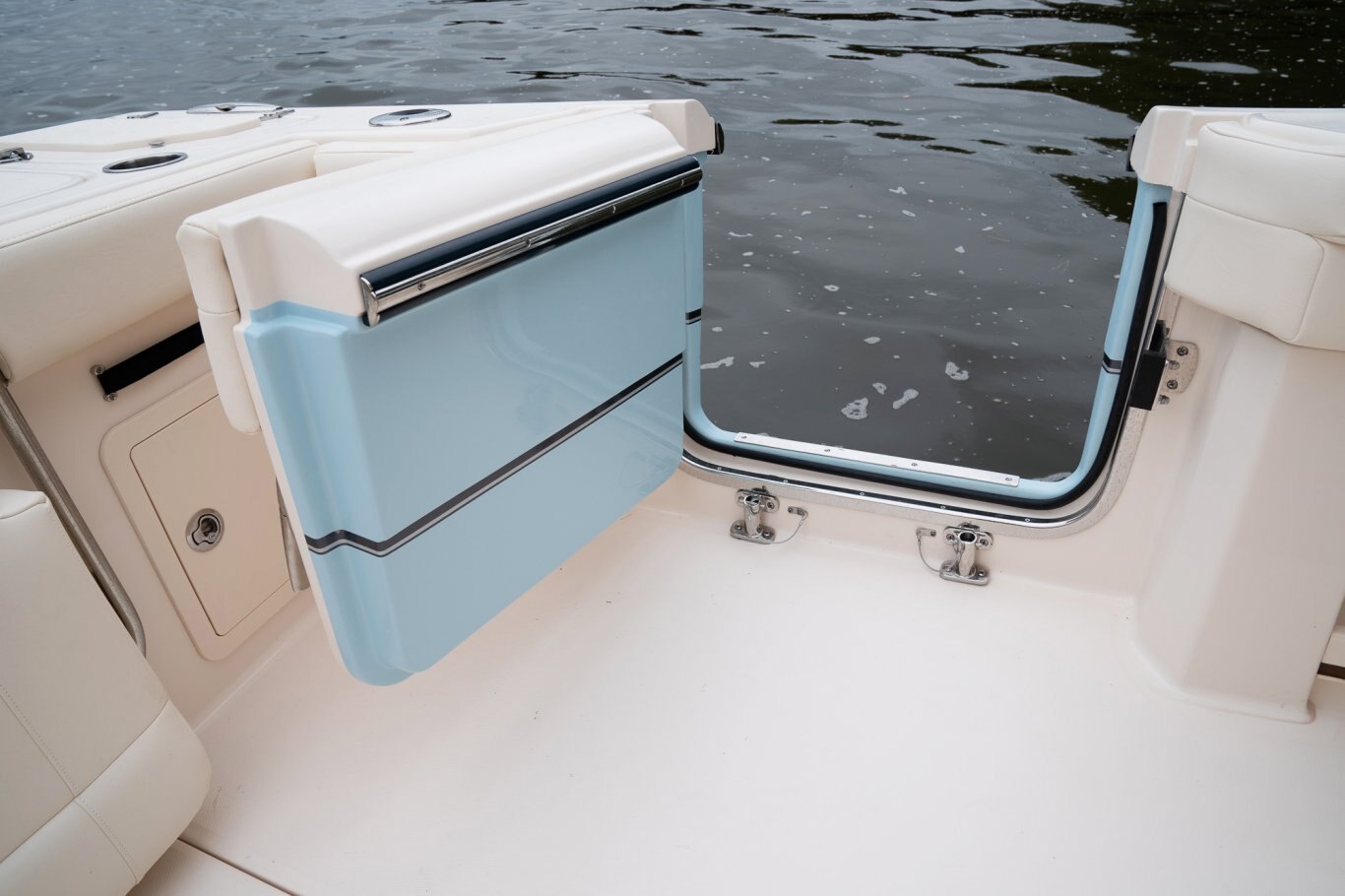 Grady White Canyon 336