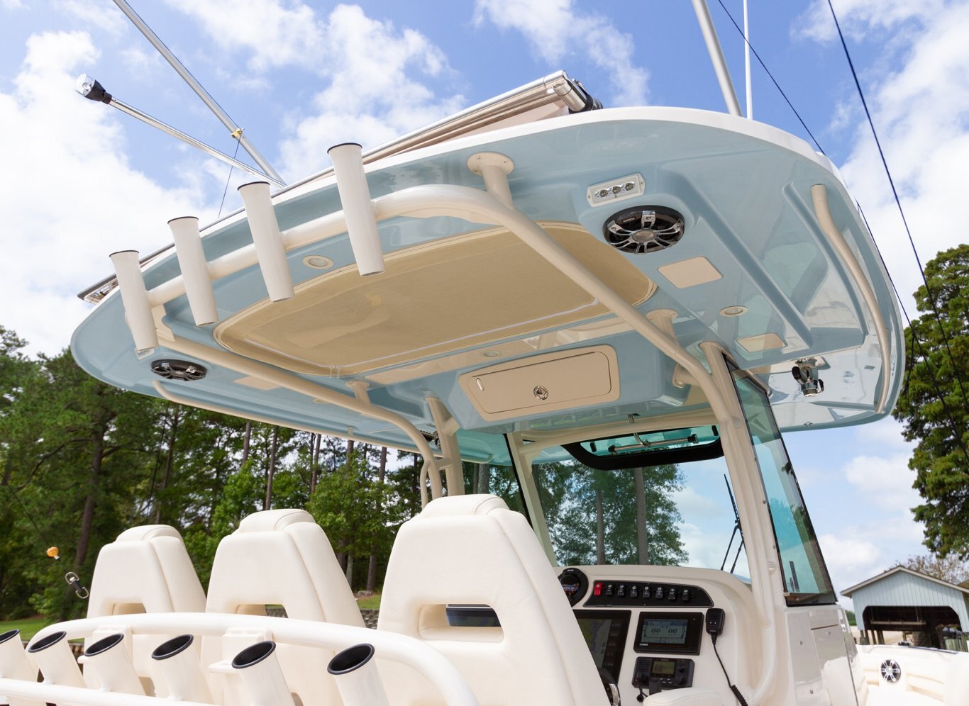 Grady White Canyon 336