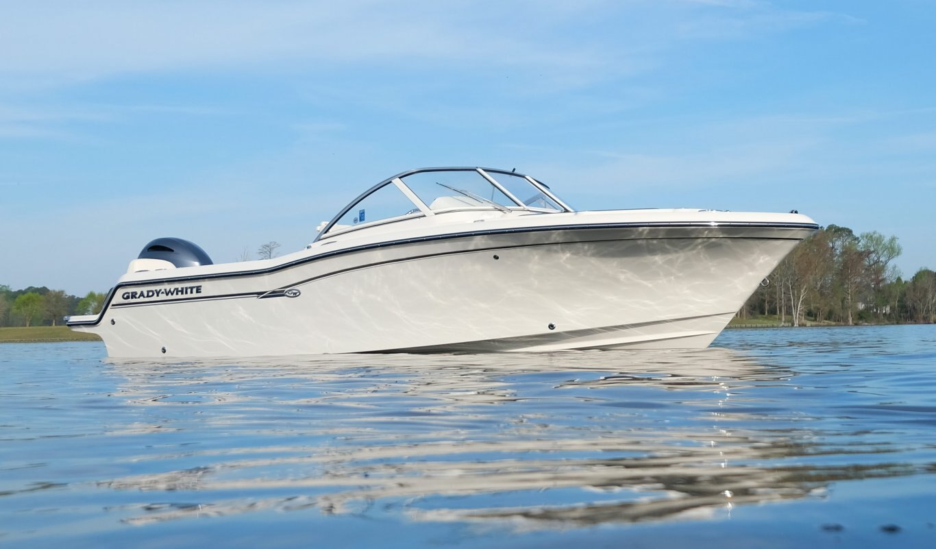 Grady White Freedom 215