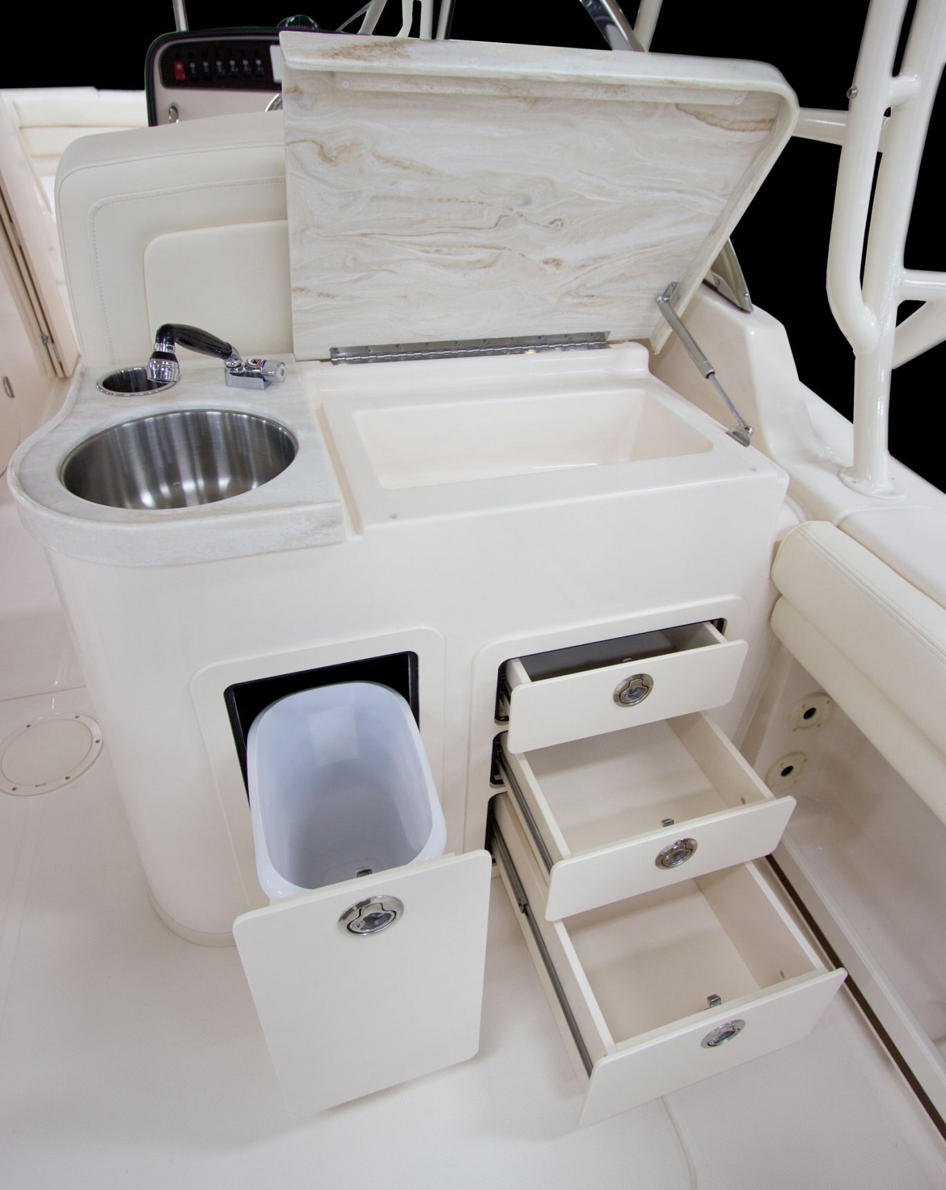 Grady White Freedom 307