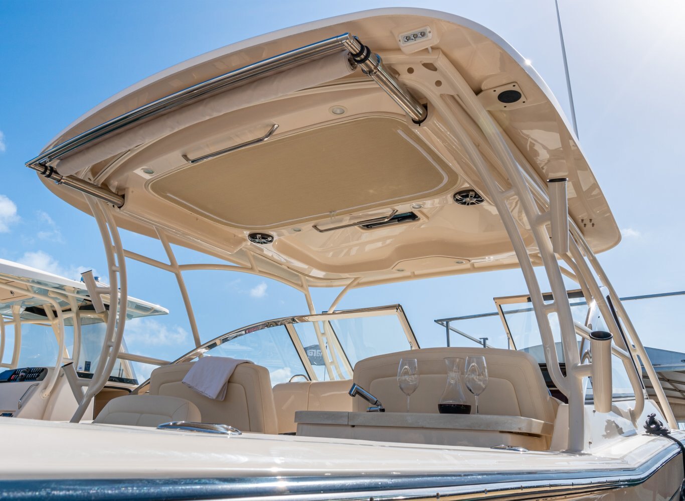 Grady White Freedom 307