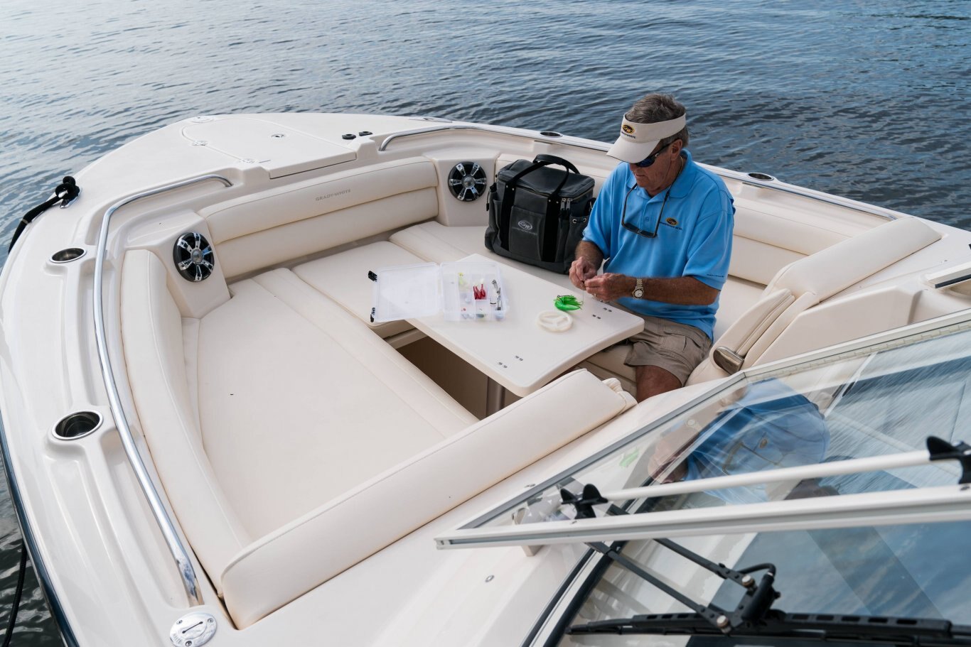 Grady White Freedom 325