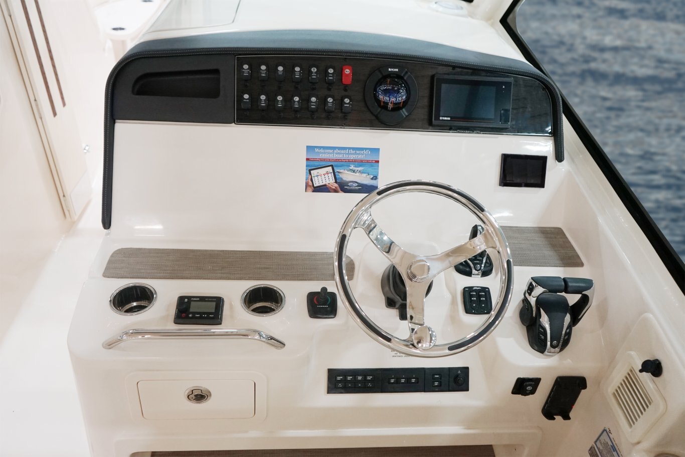 Grady White Freedom 375