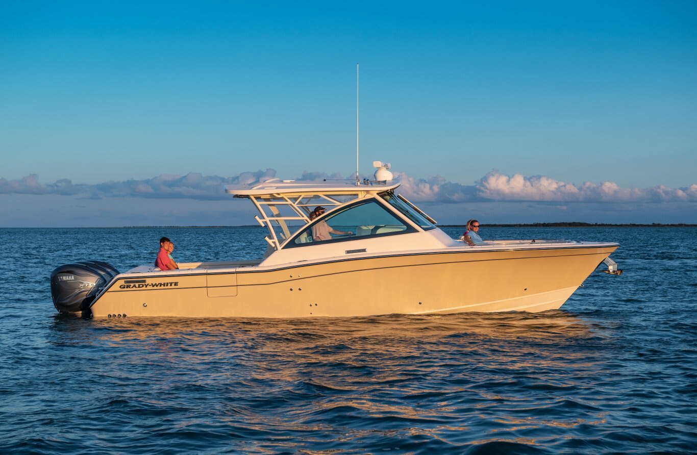 Grady White Freedom 375