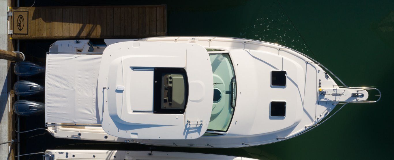 Grady White Express 370