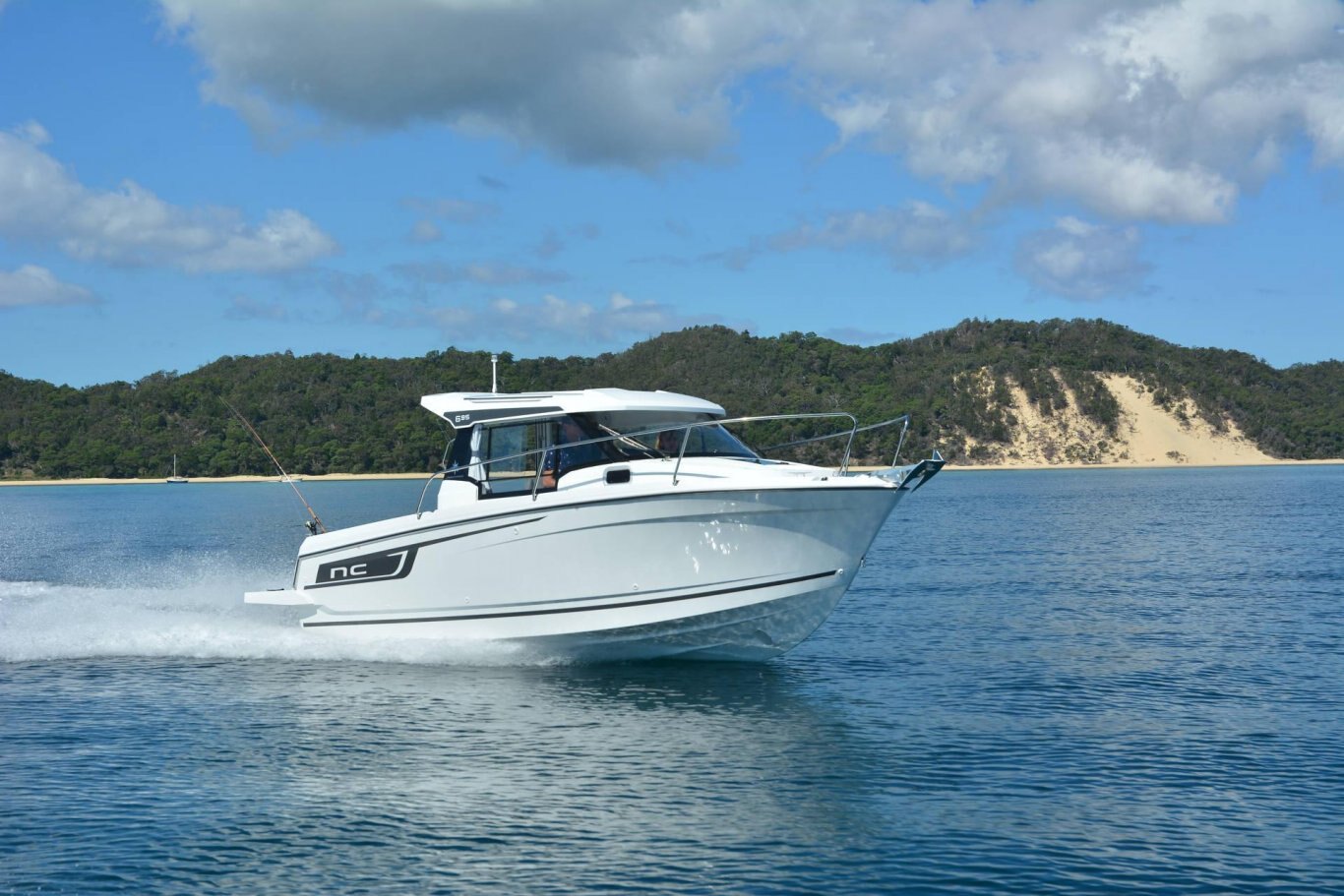 Jeanneau NC 695 SERIES 2