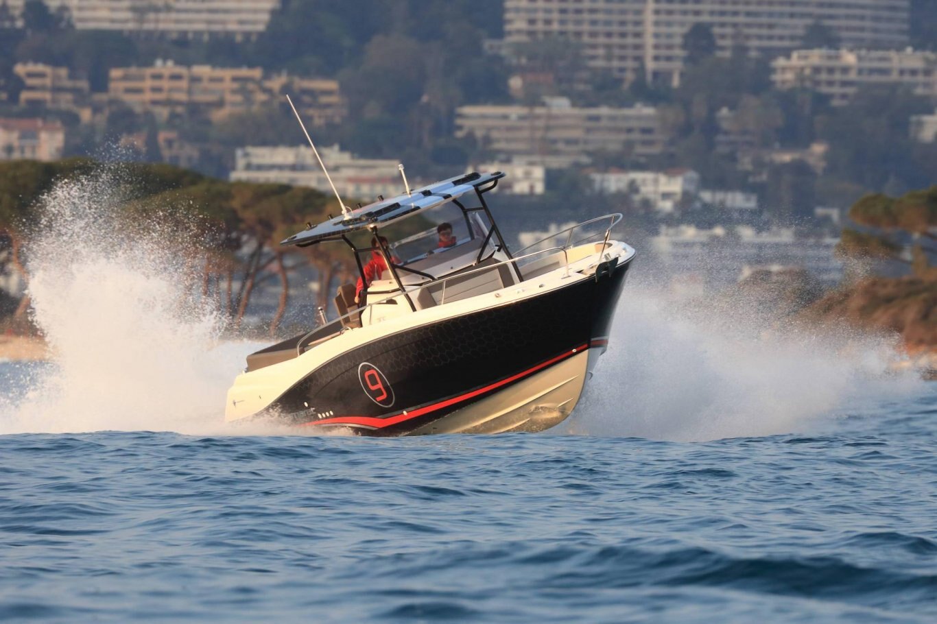 Jeanneau LEADER 9.0 CC