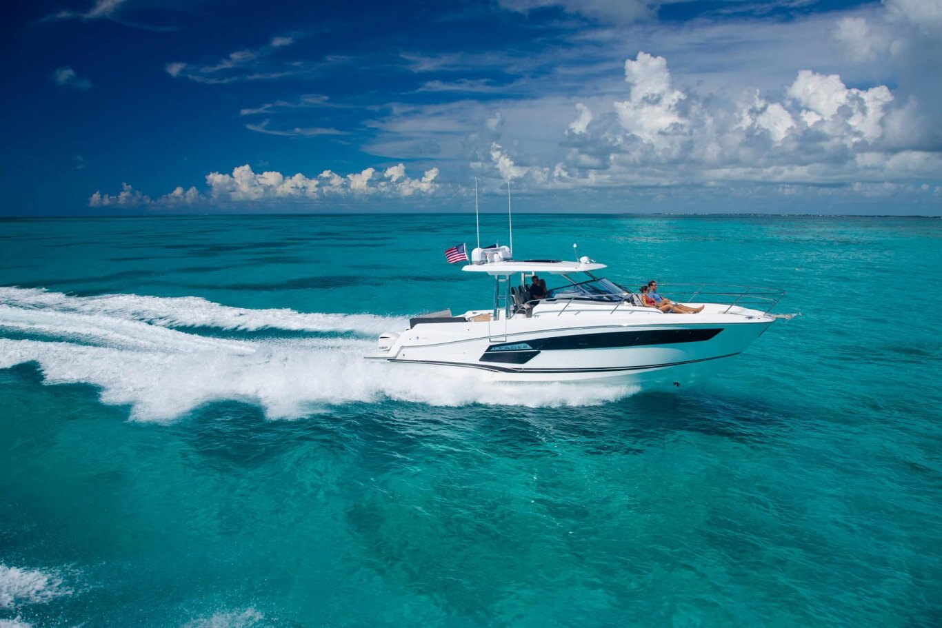 Jeanneau LEADER 12.5 WA