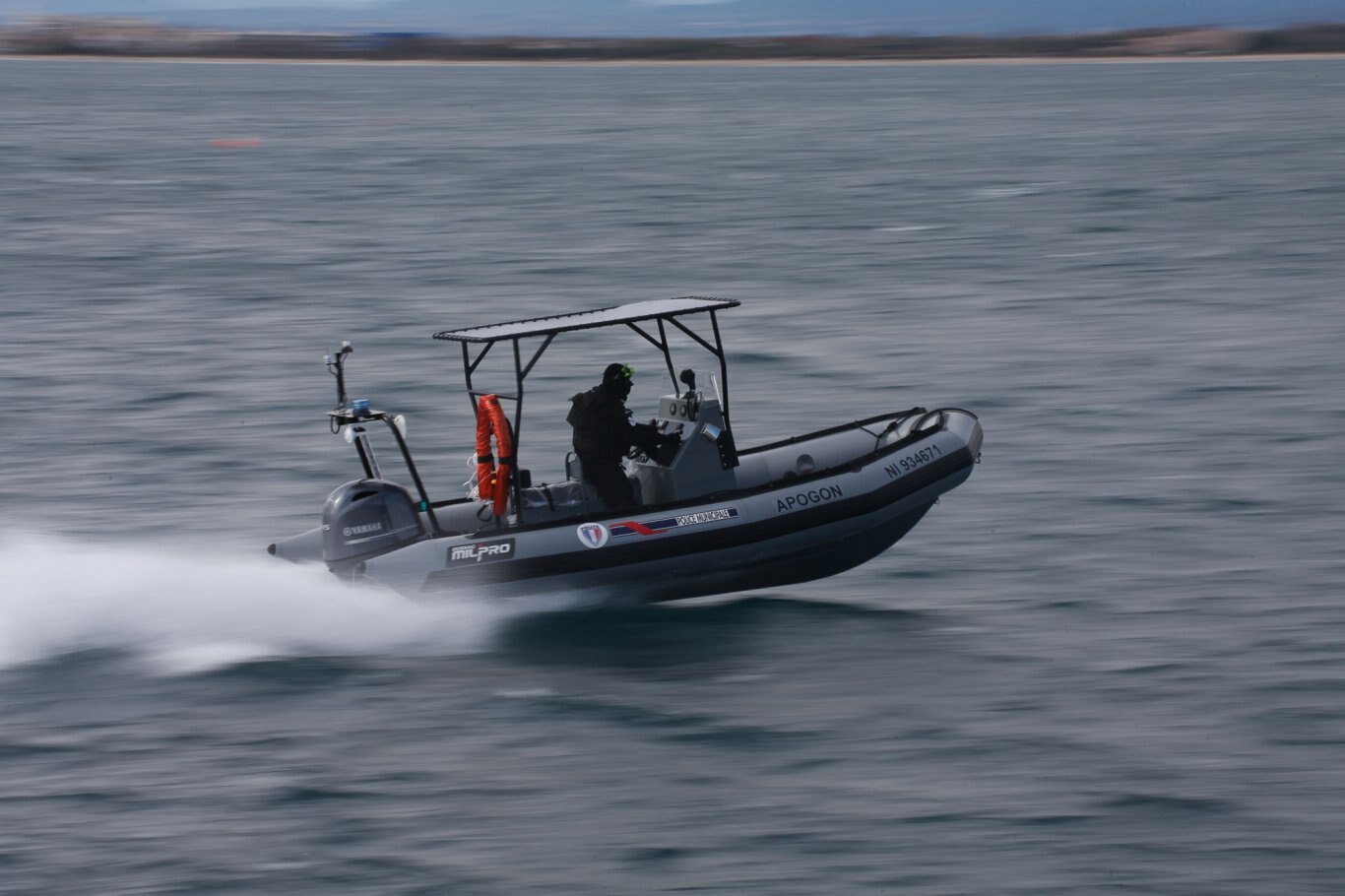 Zodiac Milpro SRA 530