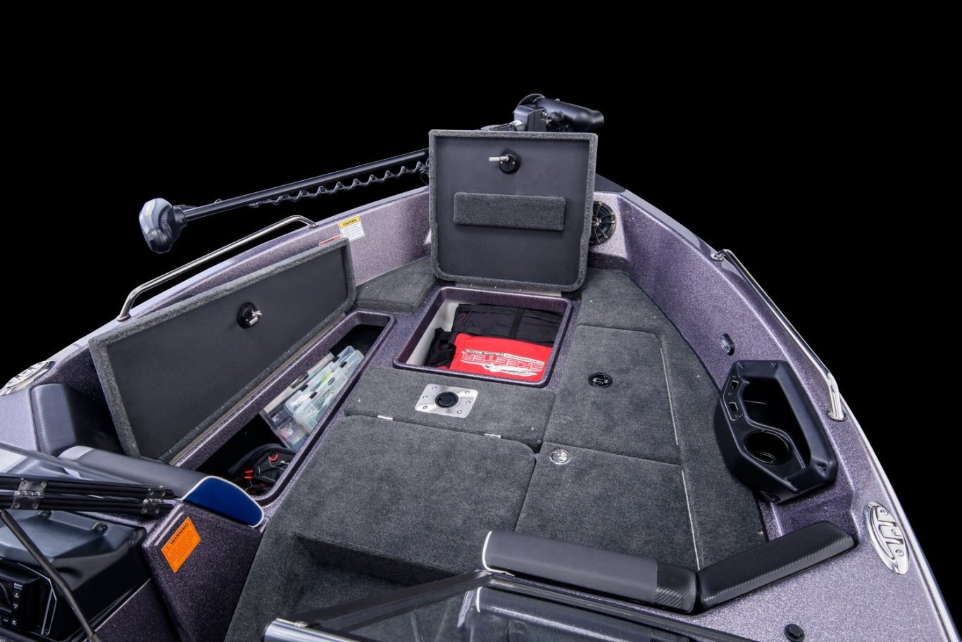 Skeeter Solera 189 with Yamaha VMAX 200 and Custom Trailer