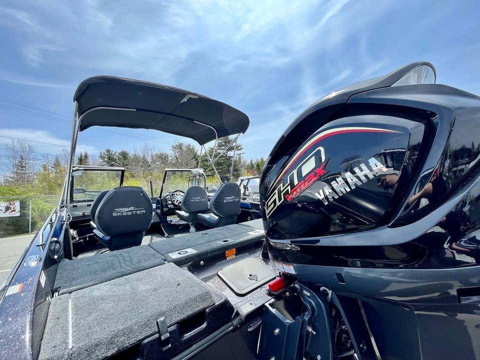 Skeeter Solera 189 with Yamaha VMAX 200 and Custom Trailer