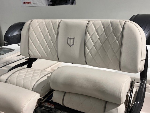 2024 SEA FOX 248 SIDE CONSOLE