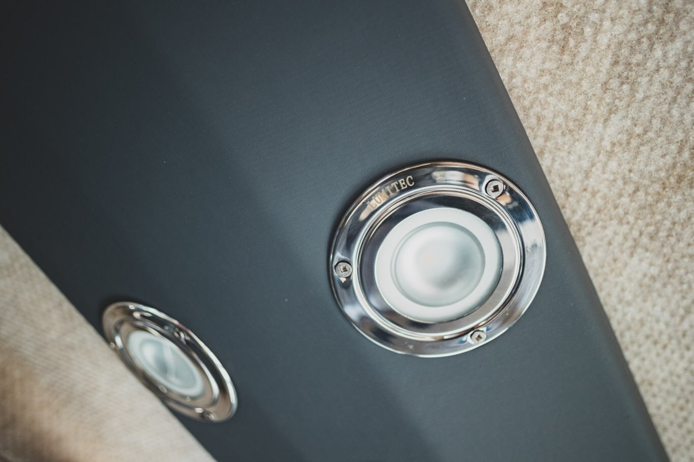 KingFisher 2725 XRS Offshore with Twin F200XSA