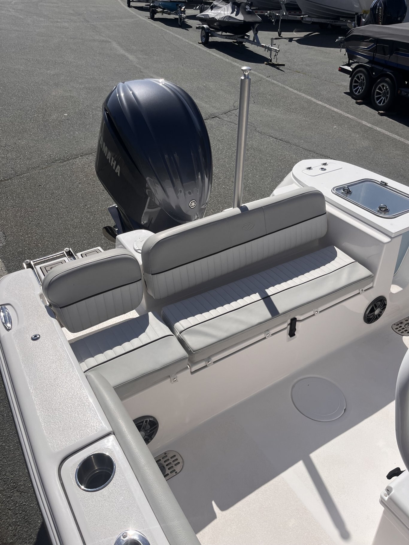 2023 Sea Fox 248 Commander CC with Yamaha 300 and Trailer