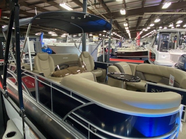 2025 Sylvan 8520 CLZ DH