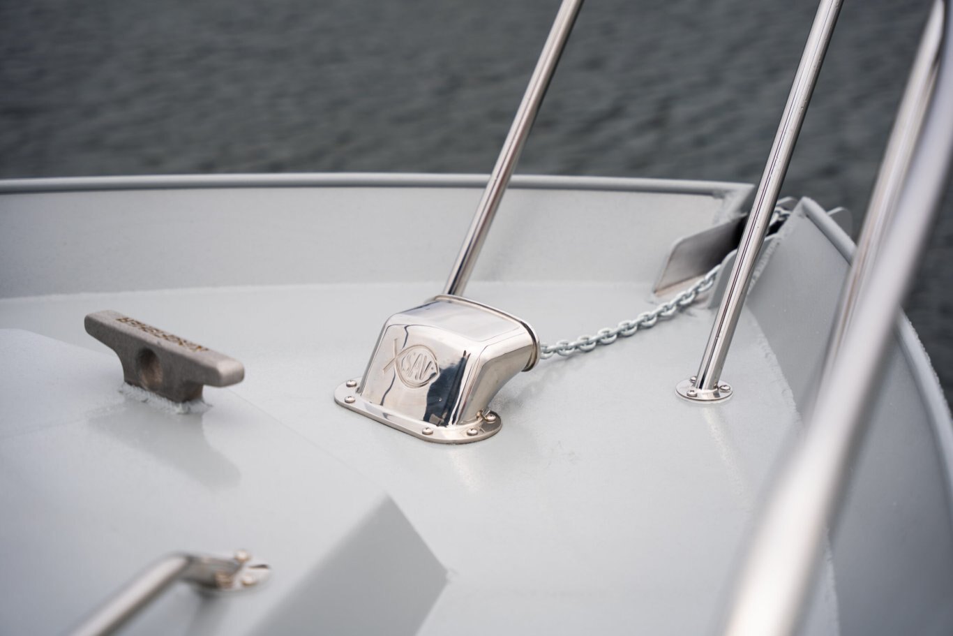 KingFisher 25 XAC with Twin F150XCB