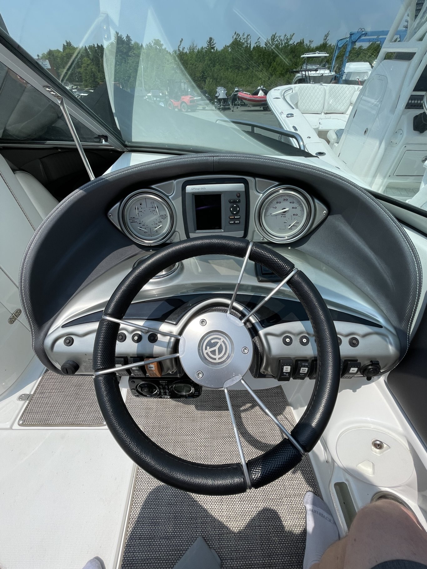 2014 Cruisers 258 Sport Bowrider