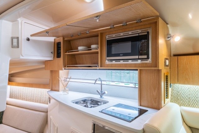 Grady White Express 340