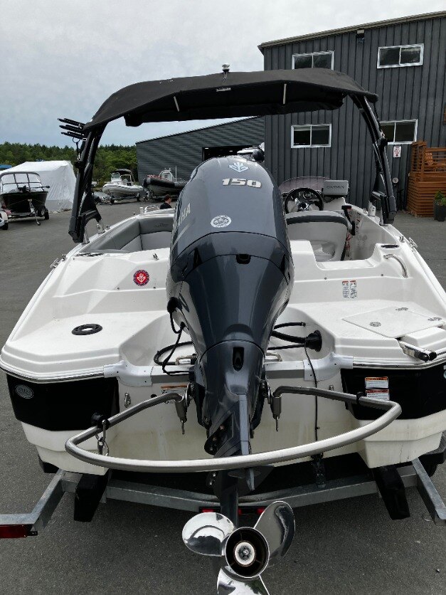 2021 NauticStar 193SC Deck Boat with Yamaha F150