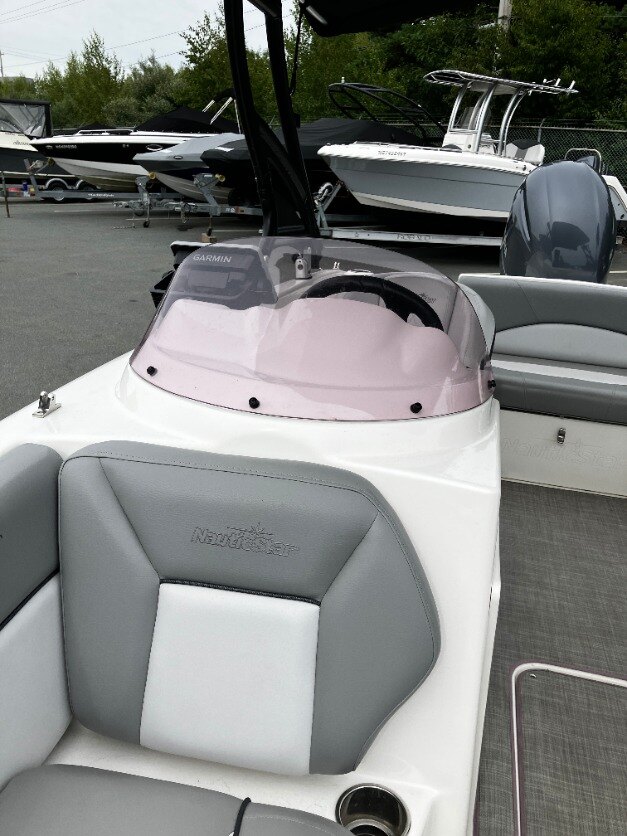 2021 NauticStar 193SC Deck Boat with Yamaha F150
