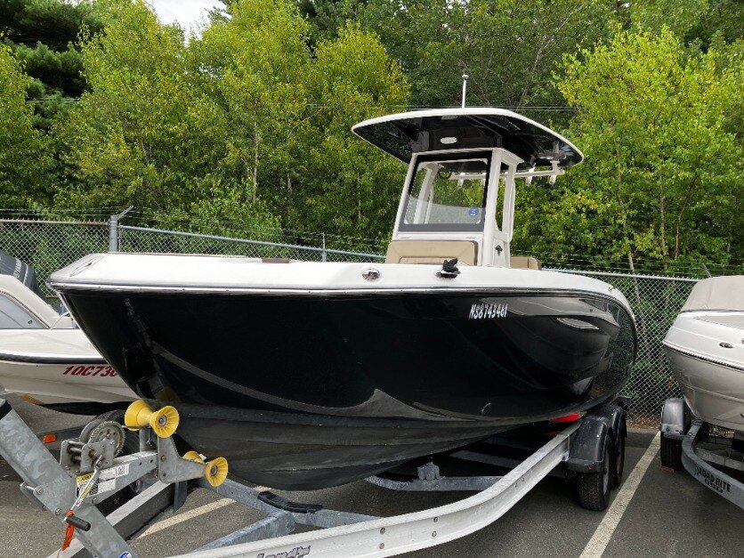 2022 Yamaha 255 FSH Black