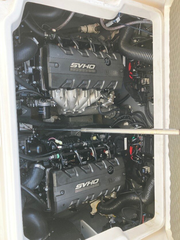 2022 Yamaha 255 FSH Black