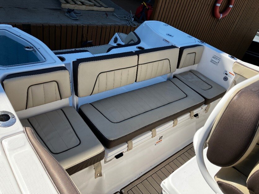 2022 Yamaha 255 FSH Black