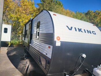 2024 Viking 26BH Was 32995.00 Now 25995.00